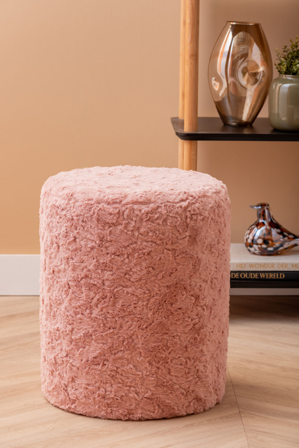 Leitmotiv Pouf Tierno furry faded pink