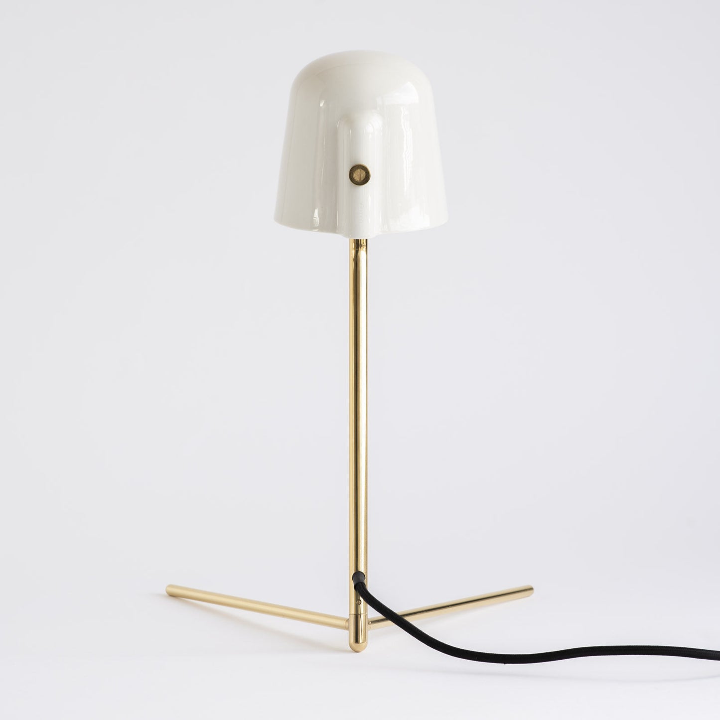 ikitree Creative Director desk lamp