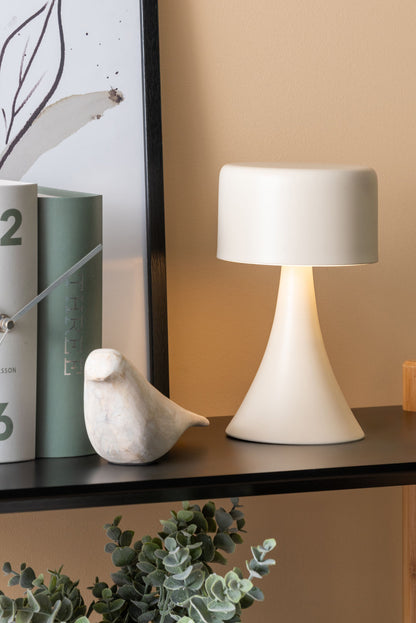 Leitmotiv Table lamp Nora iron matt white LED