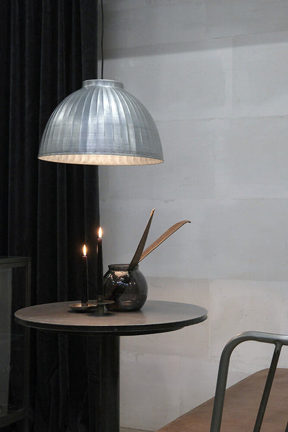 Trademark Living Blaze loftslampe - zink